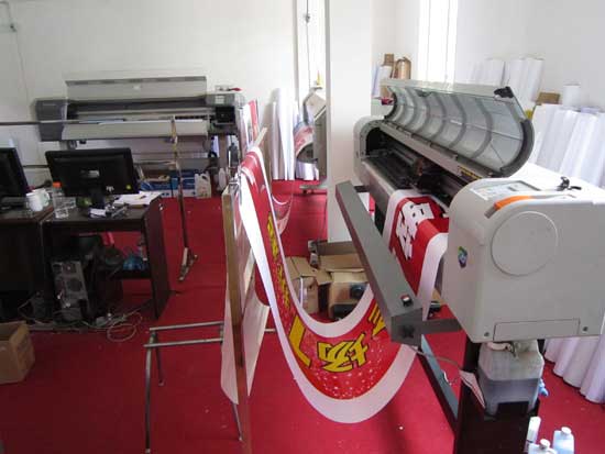 數(shù)碼噴繪機(jī).jpg